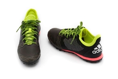 Chuteira Adidas