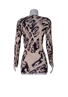 Blusa Emilio Pucci na internet