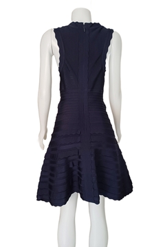 Vestido Hervé Léger na internet