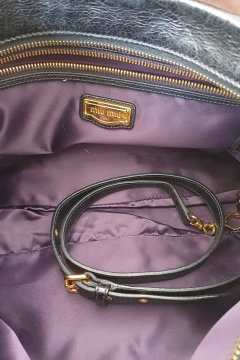 Clutch Miu Miu na internet