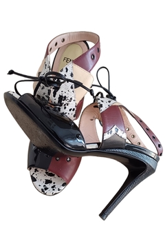 Sandália Fendi - comprar online