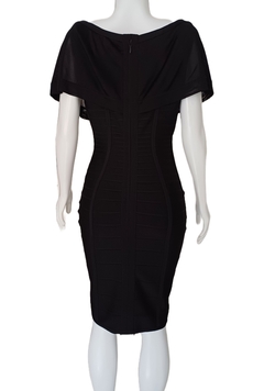 Vestido Hervé Léger na internet
