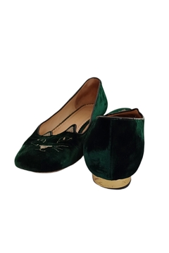 Charlotte Olympia na internet