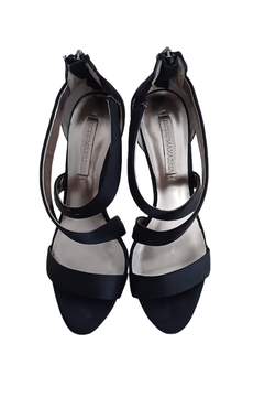 Sandália BCBG Maxazria