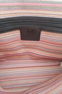 Clutch M Missoni na internet