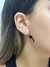 Brinco ondulado com microzirconia branca Prata925
