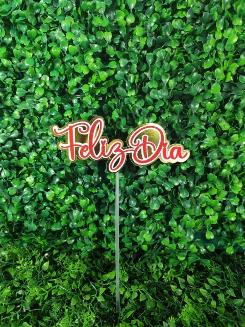 TOPO DE BOLO ISOFESTAS FELIZ DIA VERMELHO