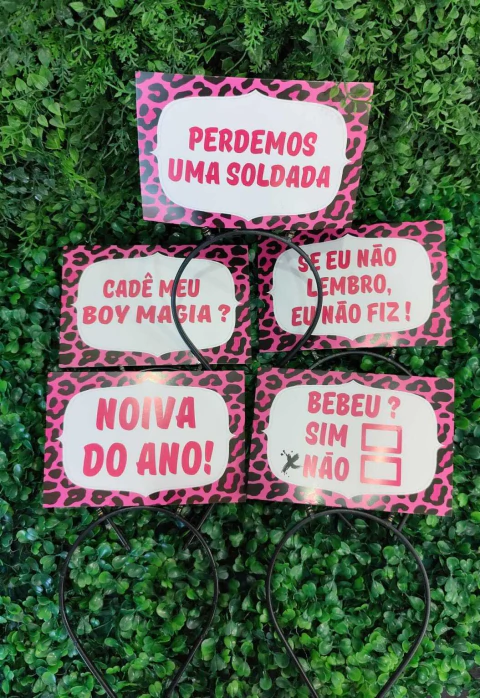 TIARA RASUL C/10 PLAQUINHA DESPEDIDA DE SOLTEIRO B