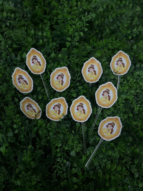 BANDEIRINHA DE DOCINHO ISOFESTAS C/10 PRINCESA BELA E A FERA