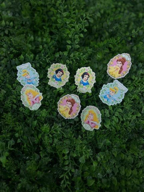 BANDEIRINHA DE DOCINHO ISOFESTAS C/10 PRINCESAS