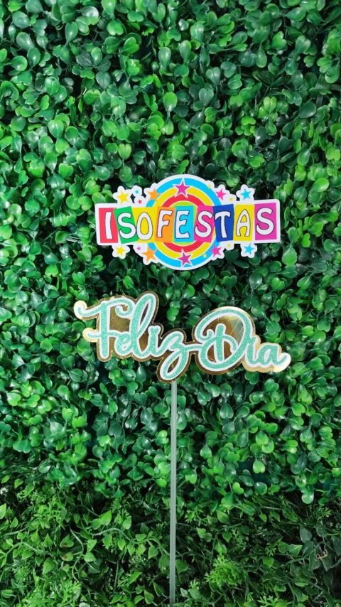 TOPO DE BOLO ISOFESTAS FELIZ DIA VERDE