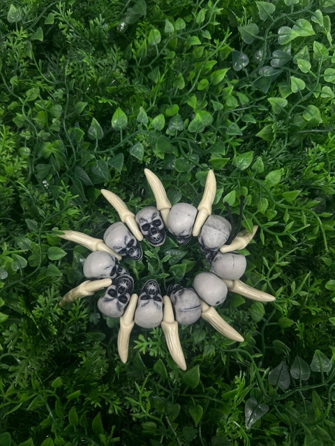 ACESSÓRIO PULSEIRA CAVEIRA DENTE HALLOWEEN - PONTO DAS FESTAS