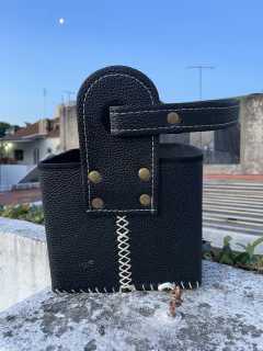 Canasta de cuerina - comprar online