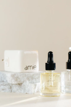 Kit Difusor Elétrico + 2 Essências Concentradas