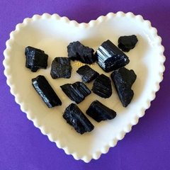 Turmalina Negra Bruta - Proteção Espiritual e Repele as energias negativas na internet