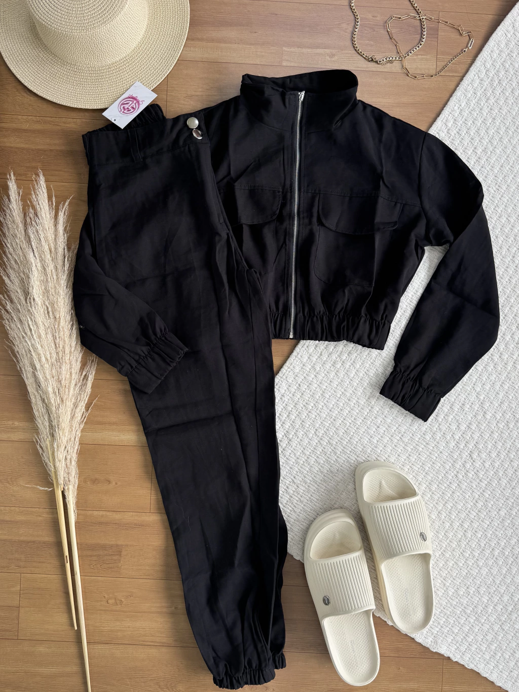Conjunto Lis preto