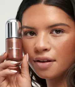 PRÉ ENCOMENDA - Dreamglow Highlight Serum - R.e.m Beauty - comprar online