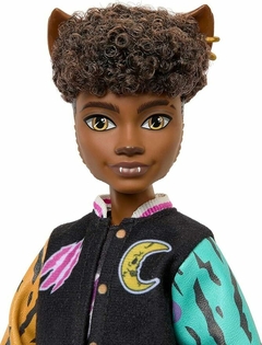 PRÉ ENCOMENDA - Monster High Doll, Clawd Wolf Werewolf with Pet Gargoyle Bulldog - ORIGINAL - comprar online