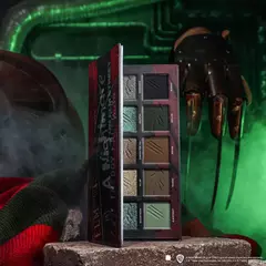 PRÉ ENCOMENDA, envio em até 45 dias - Paleta de Sombras A Hora do Pesadelo - Glamlite na internet