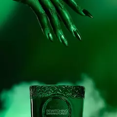 PRÉ ENCOMENDA - Vela Bewitching Banyan Forest Elphaba Wicked X Voluspa - Butterflies Perfumes