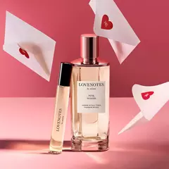 PRÉ ENCOMENDA - Conjunto de Perfumes LOVENOTES Pink Woods - Ariana Grande 125ml+10ml - comprar online