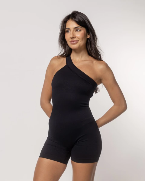 Macaquinho Uniq Black - comprar online