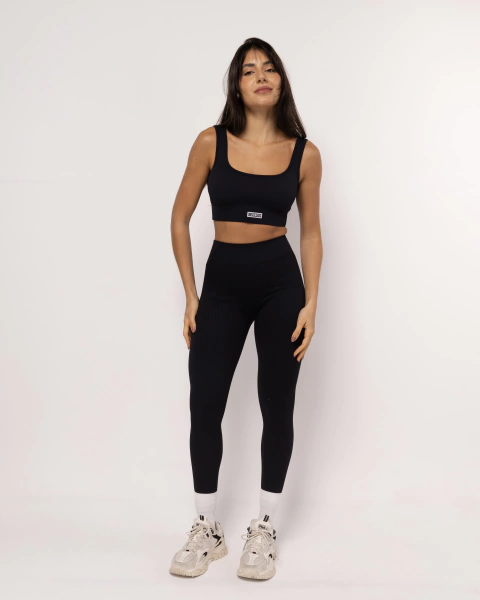 Conjunto Legging Essential Black - comprar online