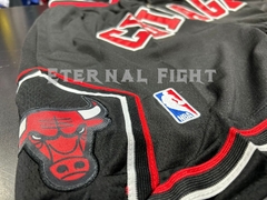 SHORT NBA JUST DON CHICAGO BULLS NEGRO - eternalfightdeporte