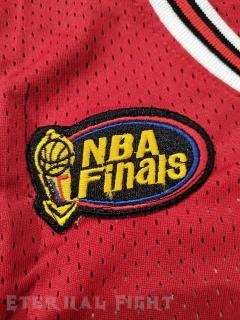 Imagen de CAMISETA NBA CHICAGO BULLS N°23 ROJA ADULTOS Y NIÑOS
