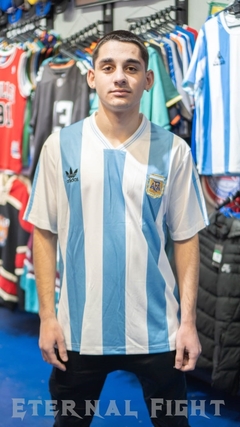 Imagen de CAMISETA FUTBOL RETRO OFICIAL AFA 1990