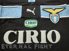CAMISETA FUTBOL RETRO OFICIAL LAZIO 2001 - eternalfightdeporte