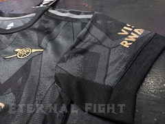 KIT FUTBOL ARSENAL ALTERNATIVA 2023 NIÑO en internet