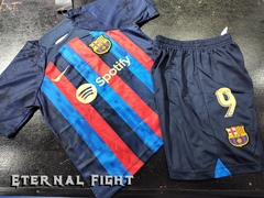 KIT FUTBOL BARCELONA 2023 NIÑO