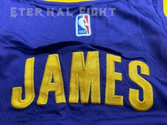 Imagen de CAMISETA NBA LOS ANGELES LAKERS N°6 VIOLETA ADULTOS