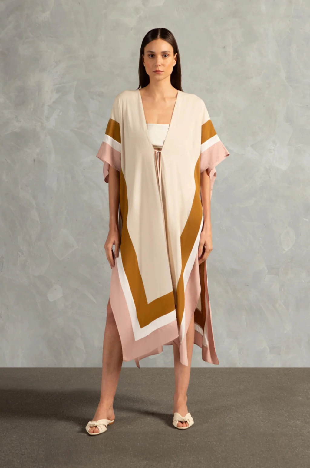 KAFTAN LONGO NUDE/CONHAQUE/OFF ADRIANA DEGREAS