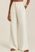 CALÇA PANTALONA CREPE OFF WHITE LENNY na internet