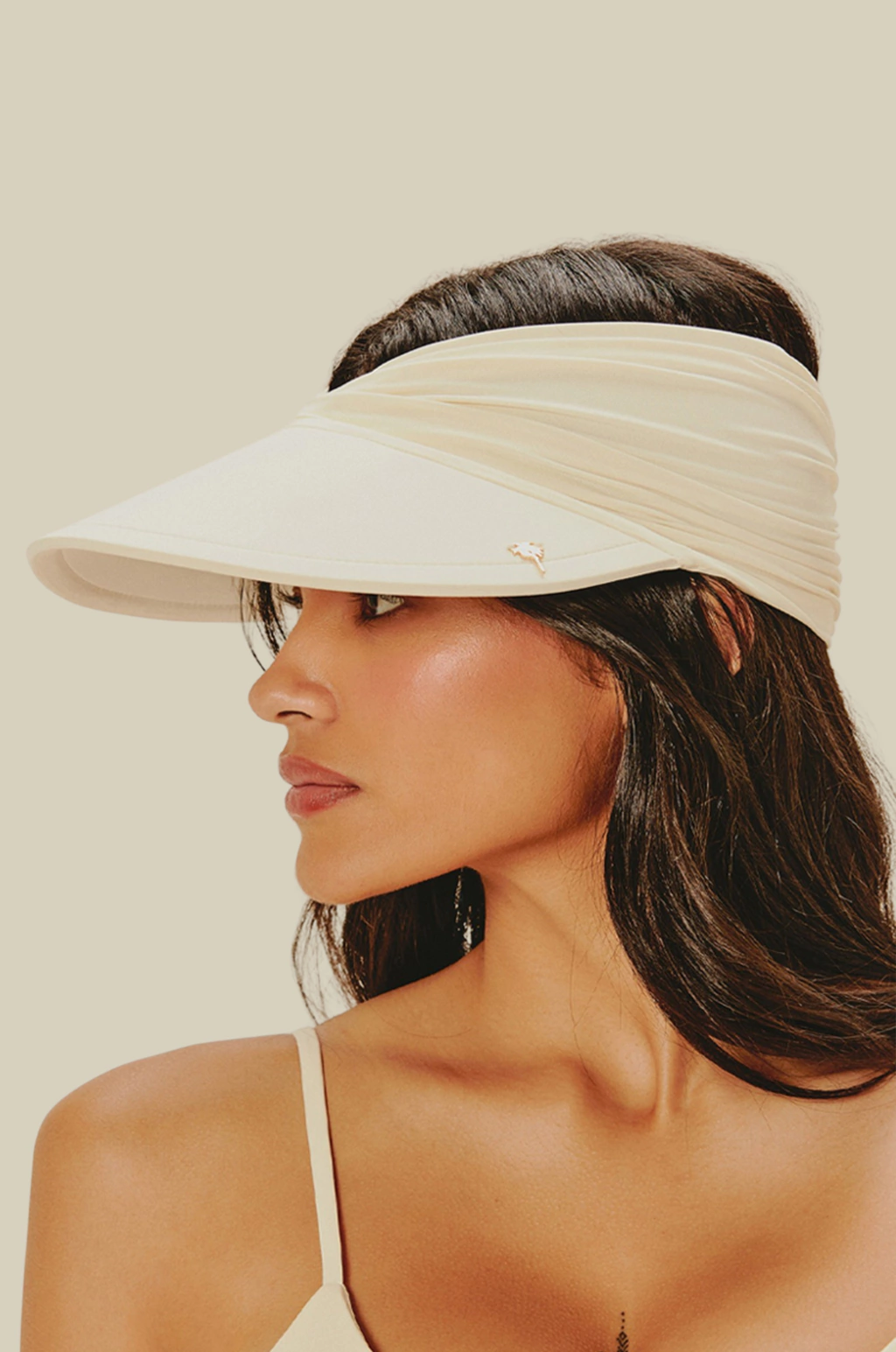 VISEIRA DRAPEADA OFF WHITE ÁGUA DE COCO