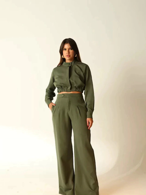 Conjunto Isabelle Verde Militar - comprar online