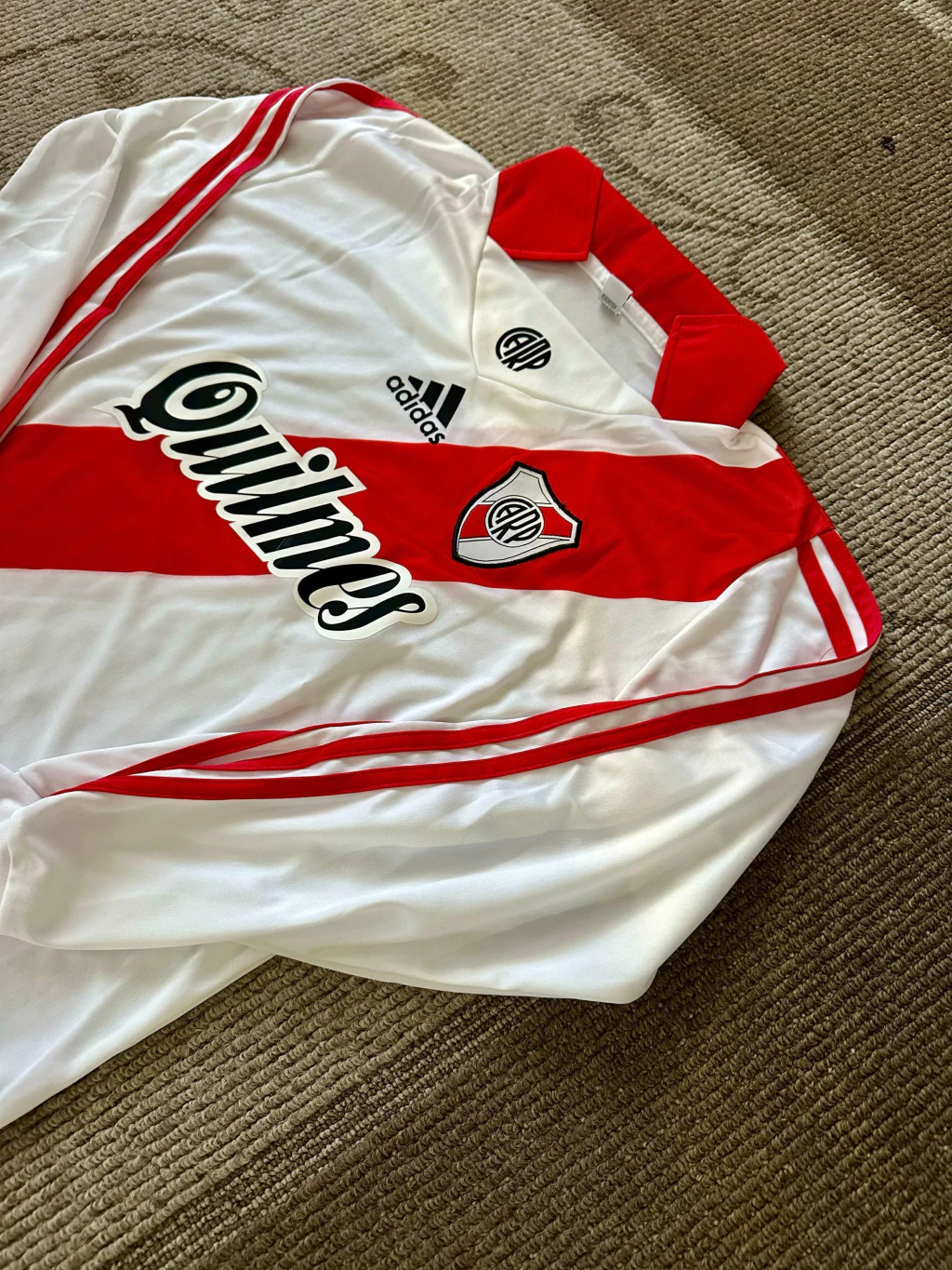 Camiseta Manga Larga Retro Titular 1999