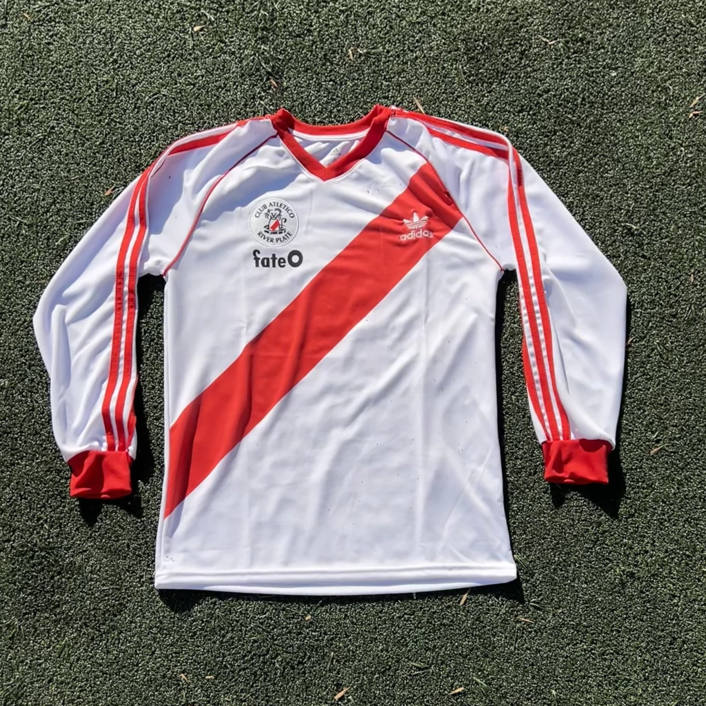 Camiseta Manga Larga Titular Premium 1986