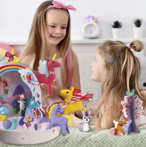 Craft box crea y juga en un mágico universo de Unicornios - comprar online