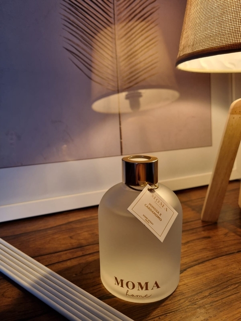 DIFUSOR DE AMBIENTE MIMOSA E CARDAMOMO