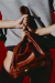 BOLSA HOBO EASY BAG COURO CARAMELO na internet