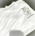 Camiseta coração e data na internet