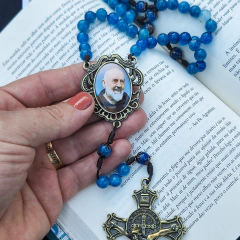 Contemplativus - Contas de Pedra Natural - Padre Pio na internet