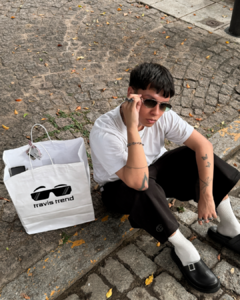 Glitch - comprar online