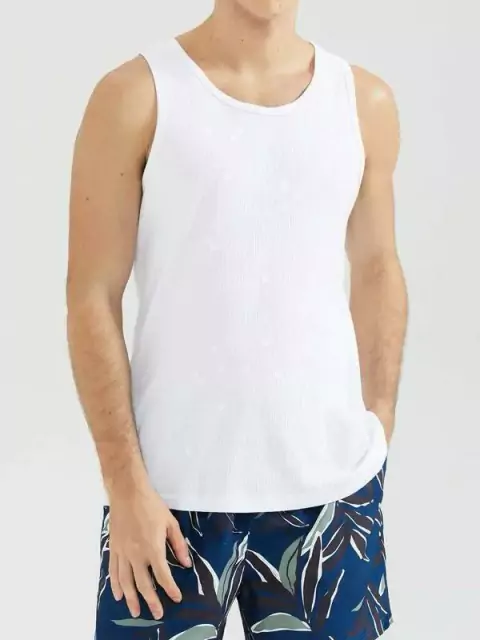 Regata Básica Masculina Slim Em Ribana Canelada Hering