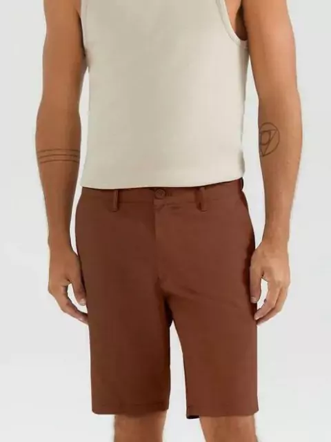 Bermuda Masculina Chino Reta Em Sarja Hering