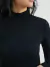 Blusa Básica Feminina Manga Longa Gola Alta em Ribana Canelada Hering - comprar online