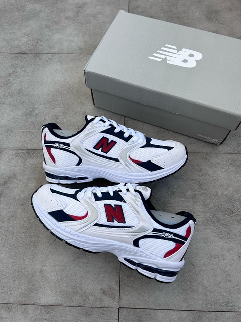 Tênis New Balance 530 Turbo Branco e Vermelho - comprar online